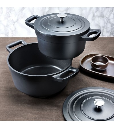 TRADITION PRO deep casserole with lid - Made of aluminum with internal non-stick coating » Online Shop » Pinti Inox